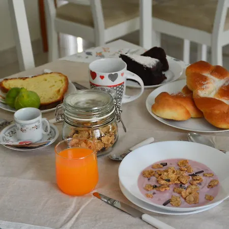 La Colomba 3* אלטאמורה