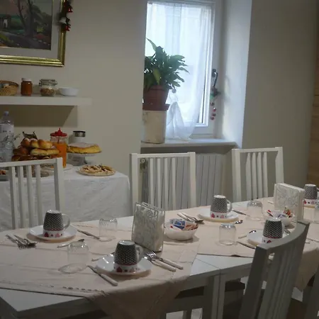 לינה וארוחת בוקר La Colomba *