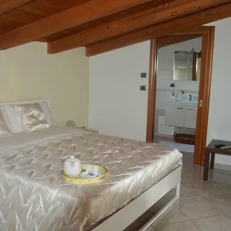 La Colomba Bed & Breakfast